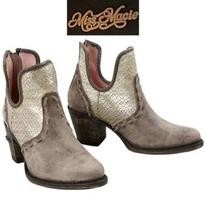 MISS MACIE Hush ur Mouth bootie boots size 8.5 woman’s Buckle